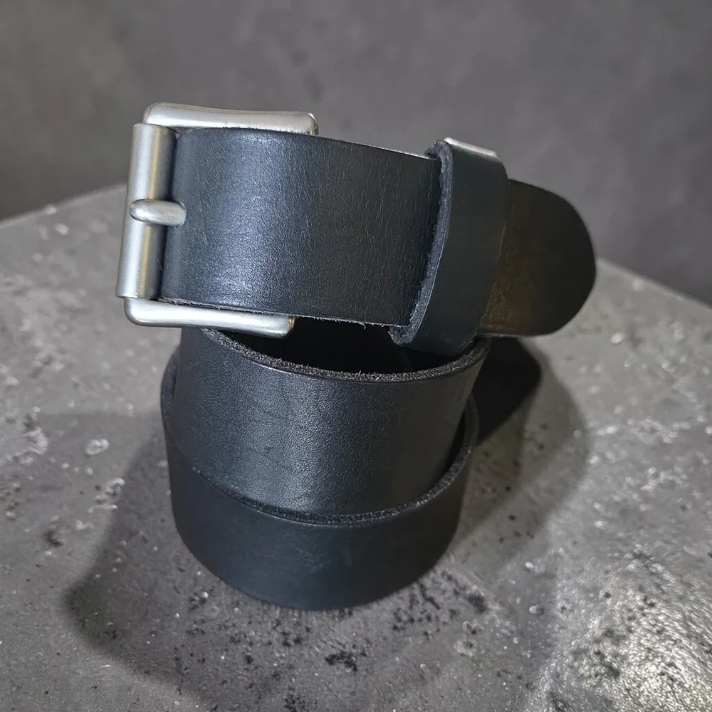 Genuine Leather black belt with silver buckle size 38 unknown brand